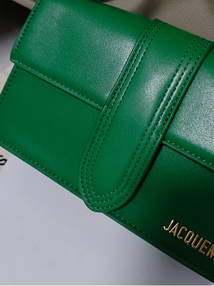 Jacquemus Emerald Green Leather Crossbody Bag — image 3 of 6